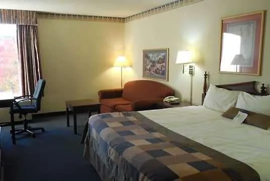 Candlewood Suites Columbus North, An Ihg Hotel 2*,