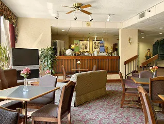 Candlewood Suites Columbus North, An Ihg Hotel