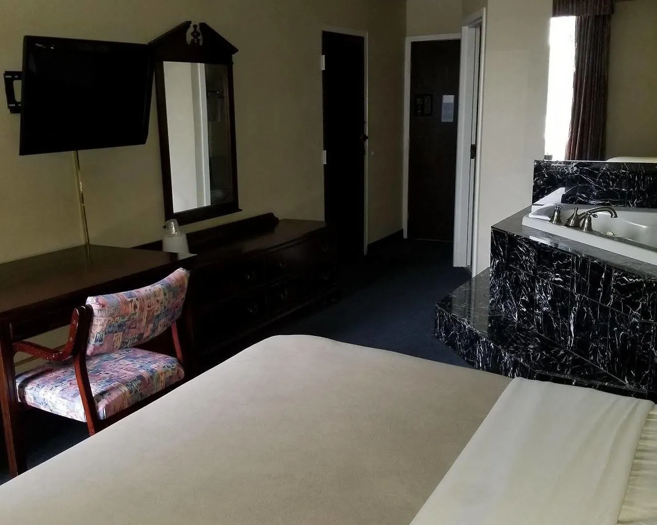 Candlewood Suites Columbus North, An Ihg Hotel