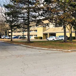 6 Columbus, Oh- Quarter Horse Hotel
