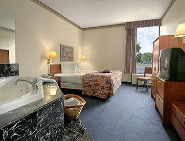 Candlewood Suites Columbus North, An Ihg Hotel USA
